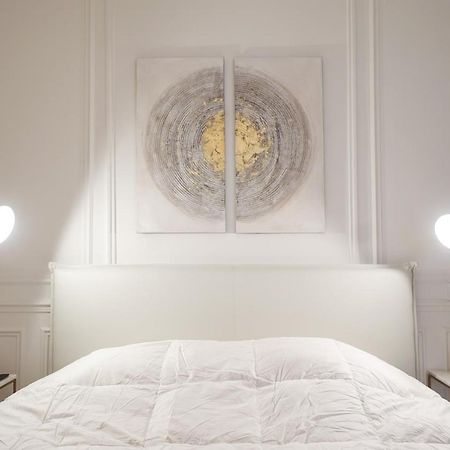Modern Duplex Close To The Eiffel Tower باريس المظهر الخارجي الصورة